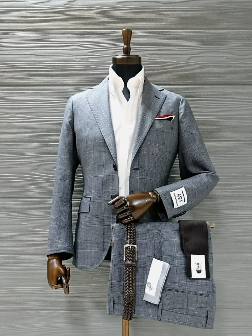 GOTAIRIKU 八幡 コーディネート画像