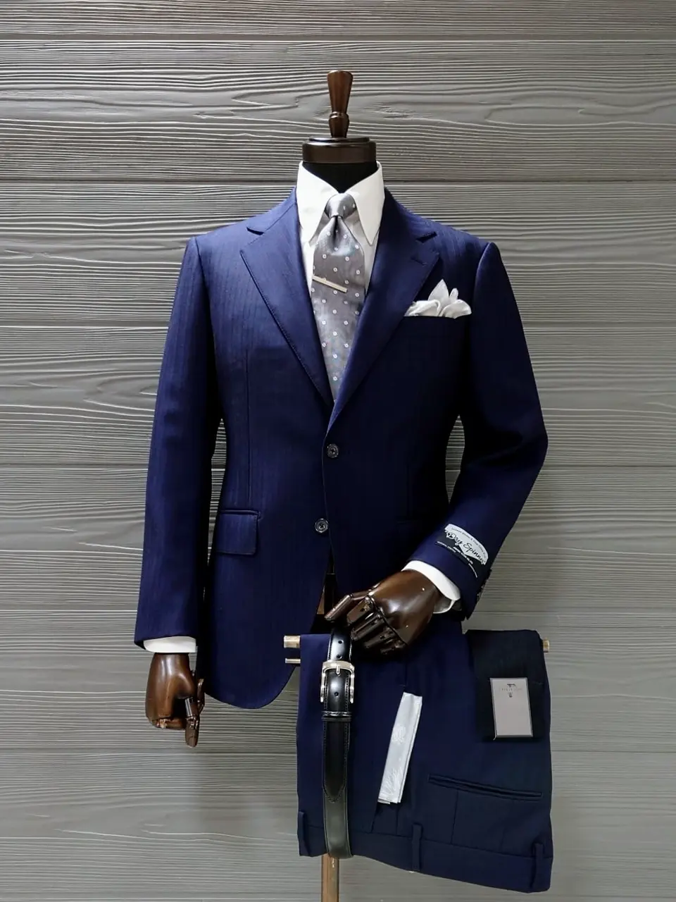 GOTAIRIKU 八幡 コーディネート画像