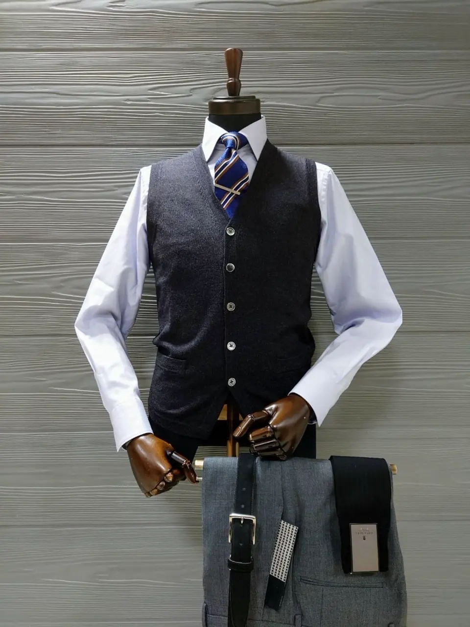 GOTAIRIKU 八幡 コーディネート画像