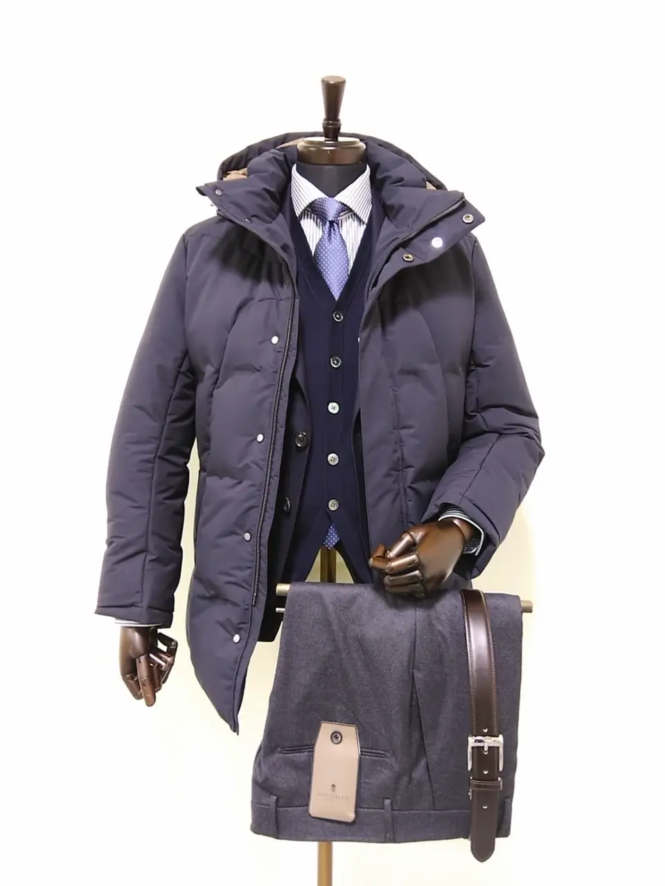  金子 コーディネート画像