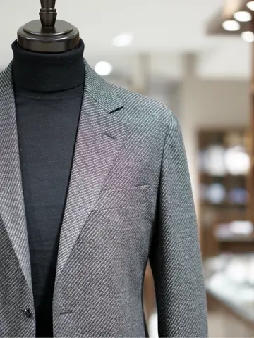 GOTAIRIKU スタッフ コーディネート画像