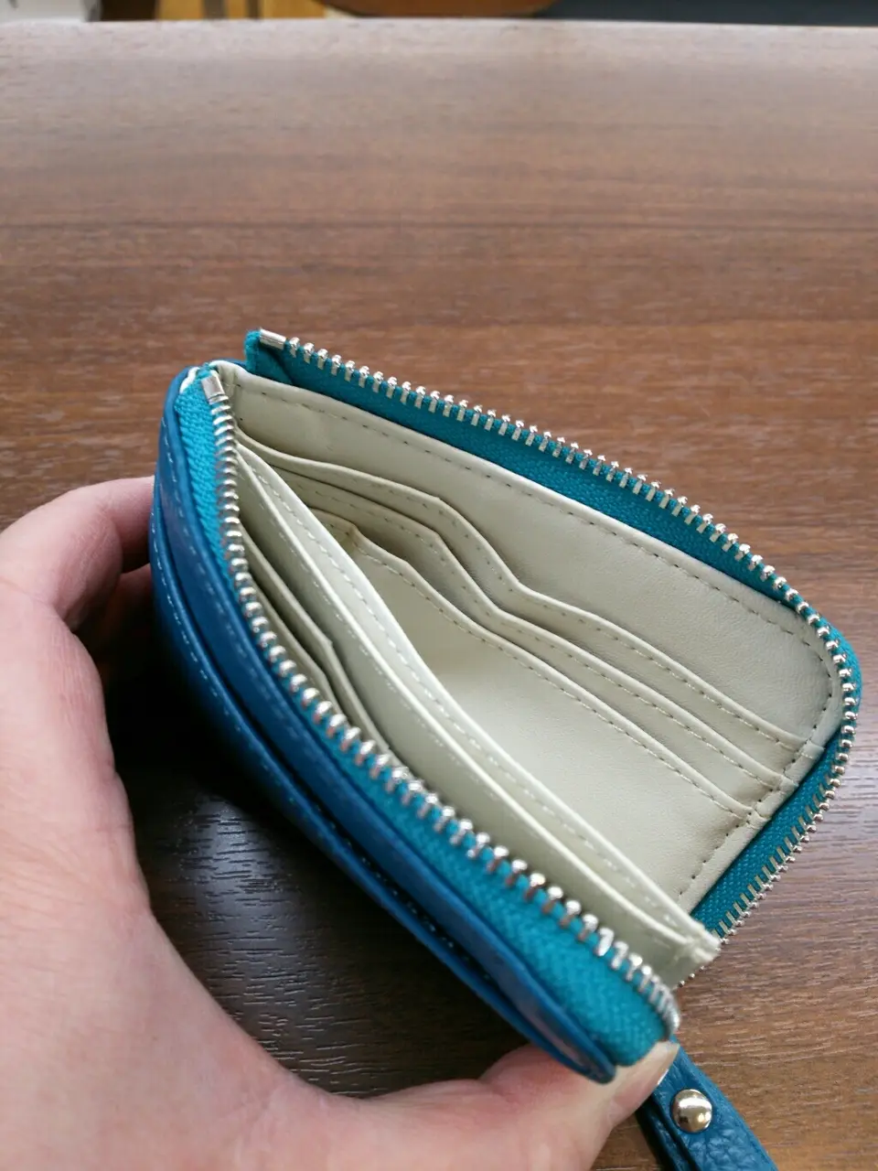 GOTAIRIKU 江坂 コーディネート画像