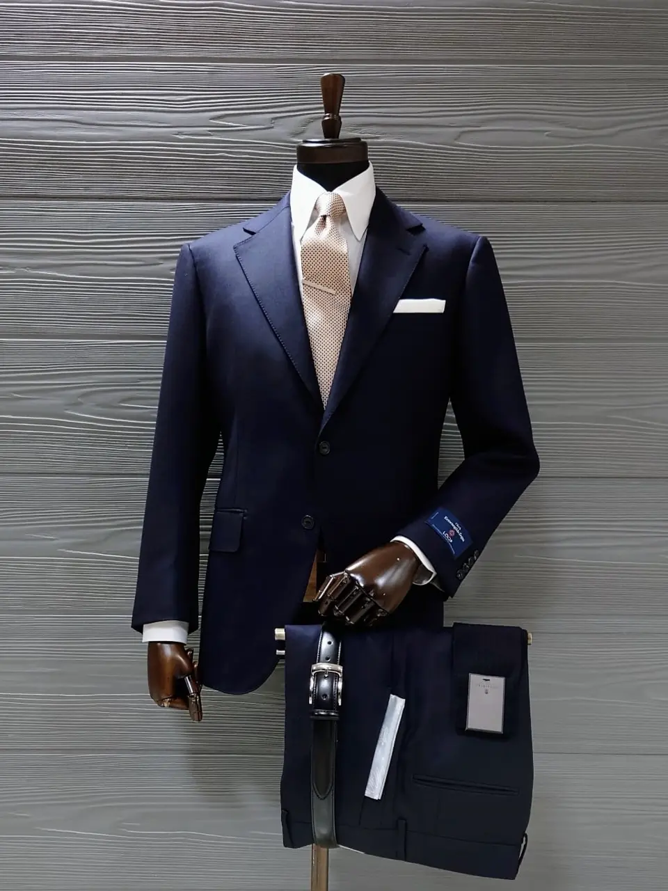 GOTAIRIKU 八幡 コーディネート画像