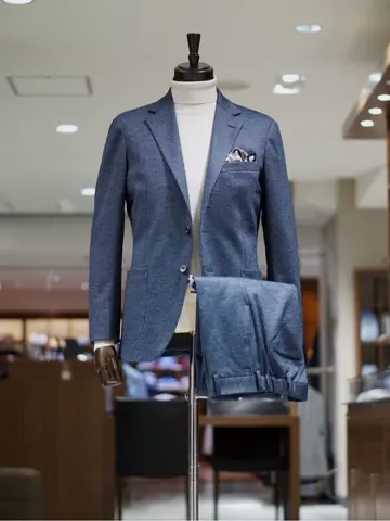 GOTAIRIKU スタッフ コーディネート画像