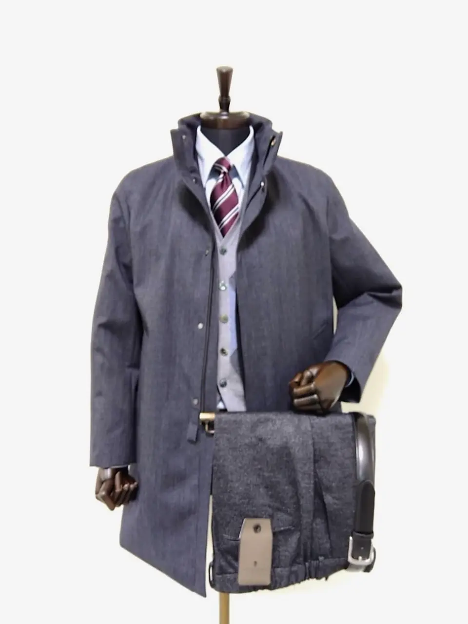  金子 コーディネート画像