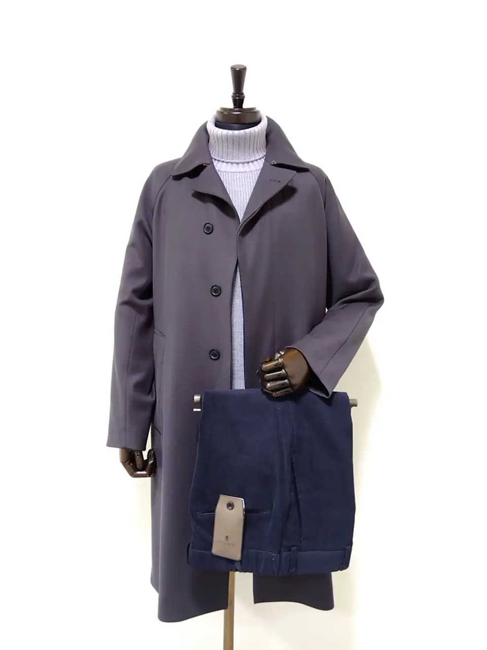  金子 コーディネート画像