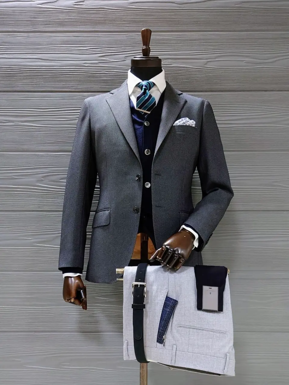 GOTAIRIKU 八幡 コーディネート画像