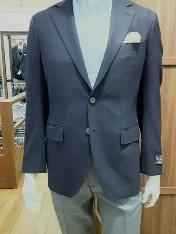 GOTAIRIKU 江坂 コーディネート画像