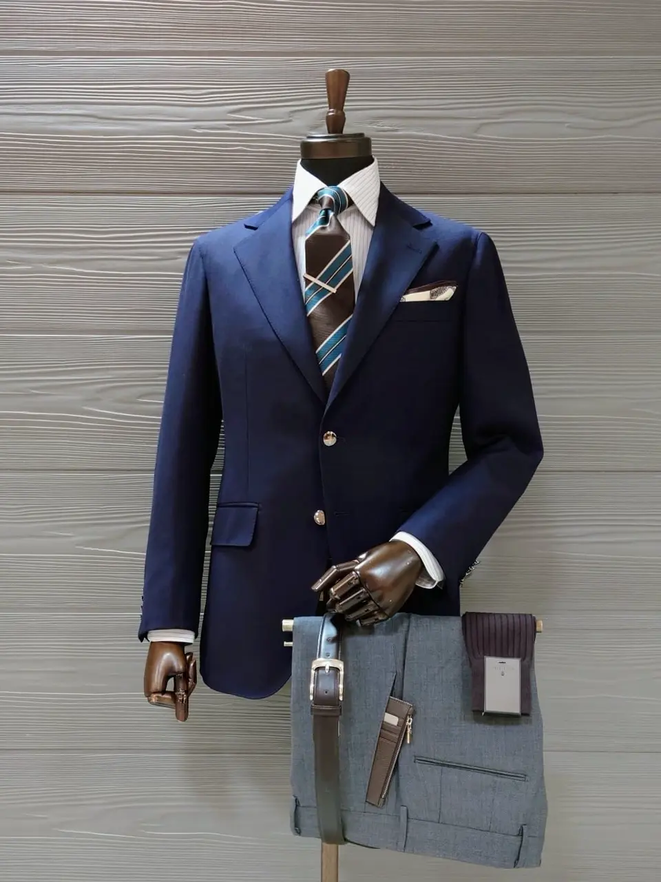 GOTAIRIKU 八幡 コーディネート画像