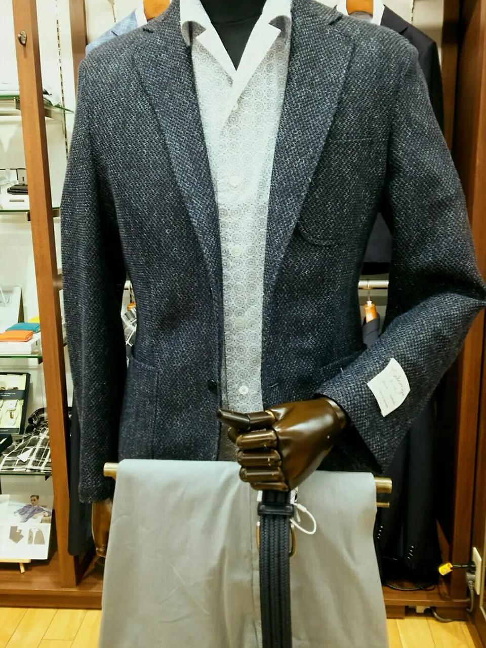 GOTAIRIKU 江坂 コーディネート画像