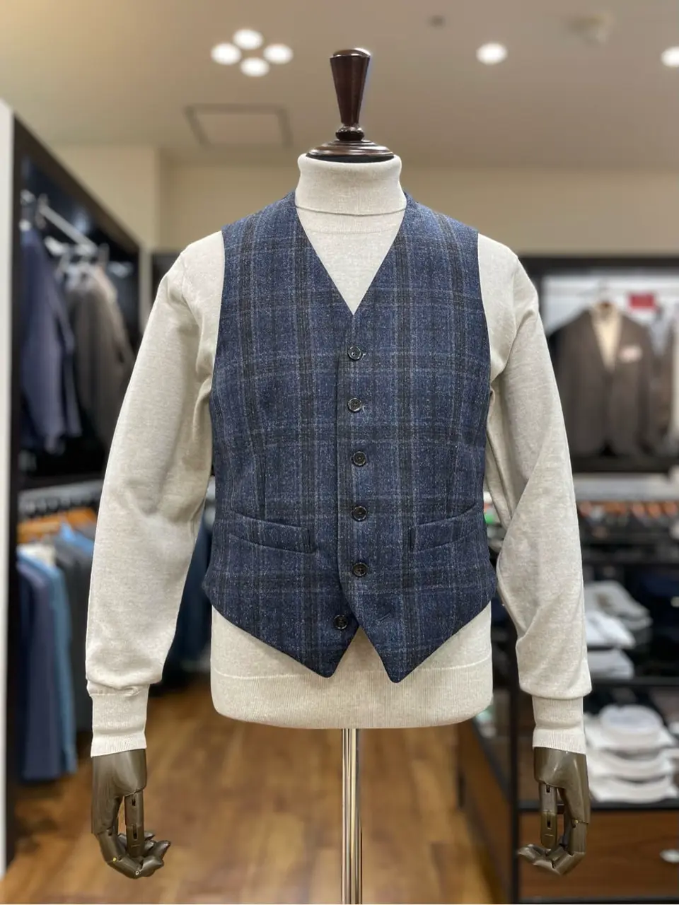 GOTAIRIKU 星野 コーディネート画像