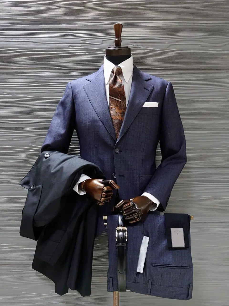 GOTAIRIKU 八幡 コーディネート画像