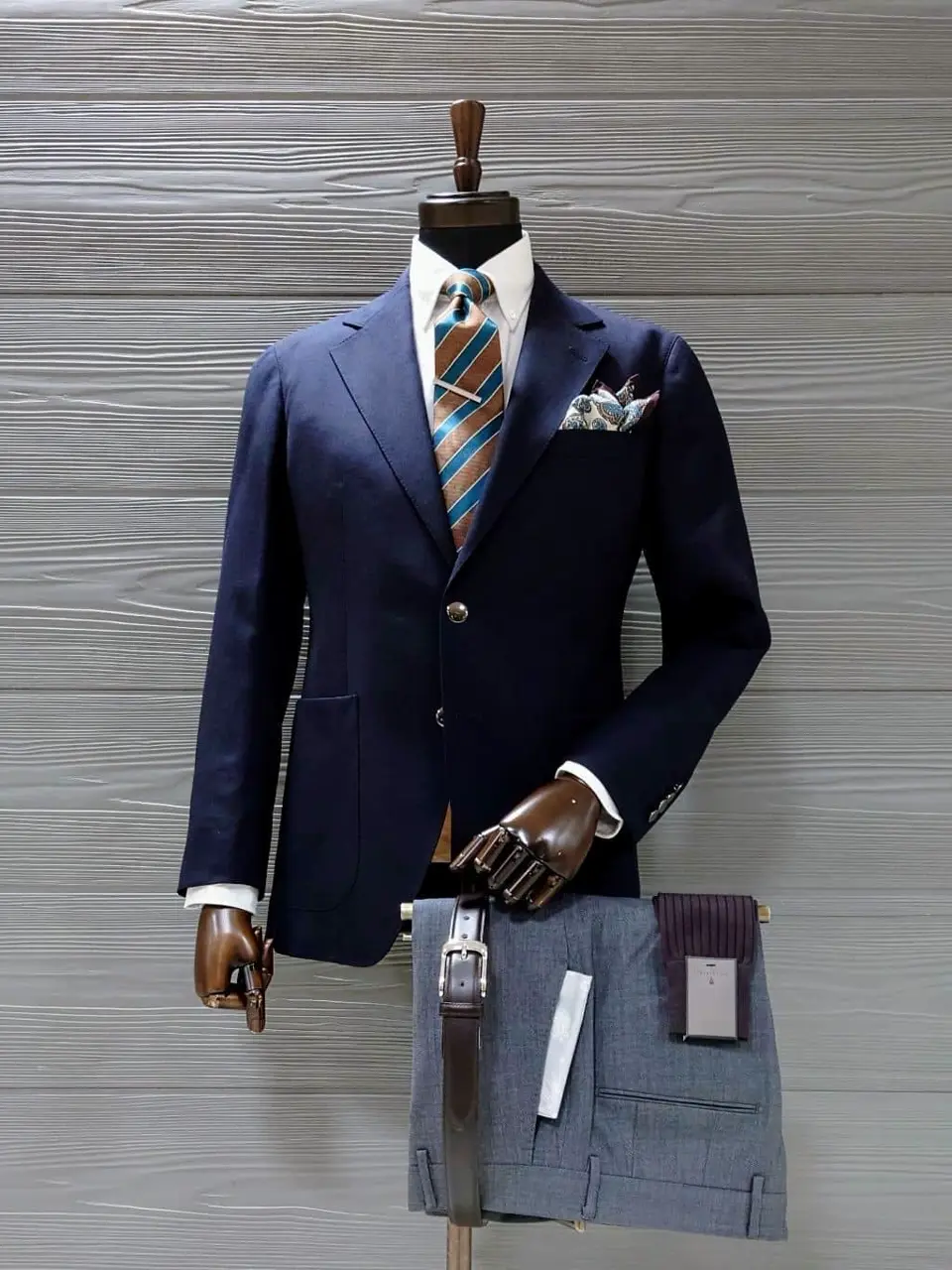 GOTAIRIKU 八幡 コーディネート画像