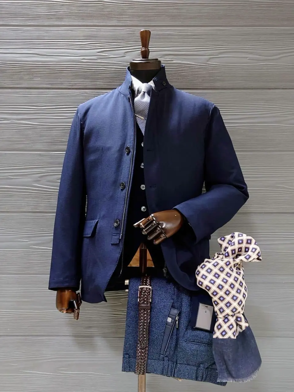 GOTAIRIKU 八幡 コーディネート画像