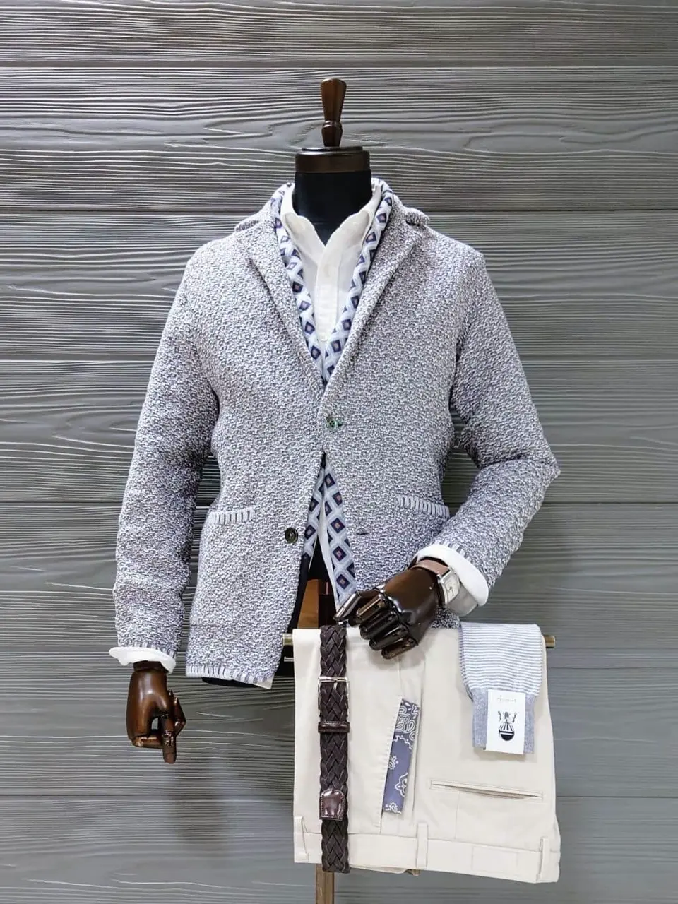 GOTAIRIKU 八幡 コーディネート画像