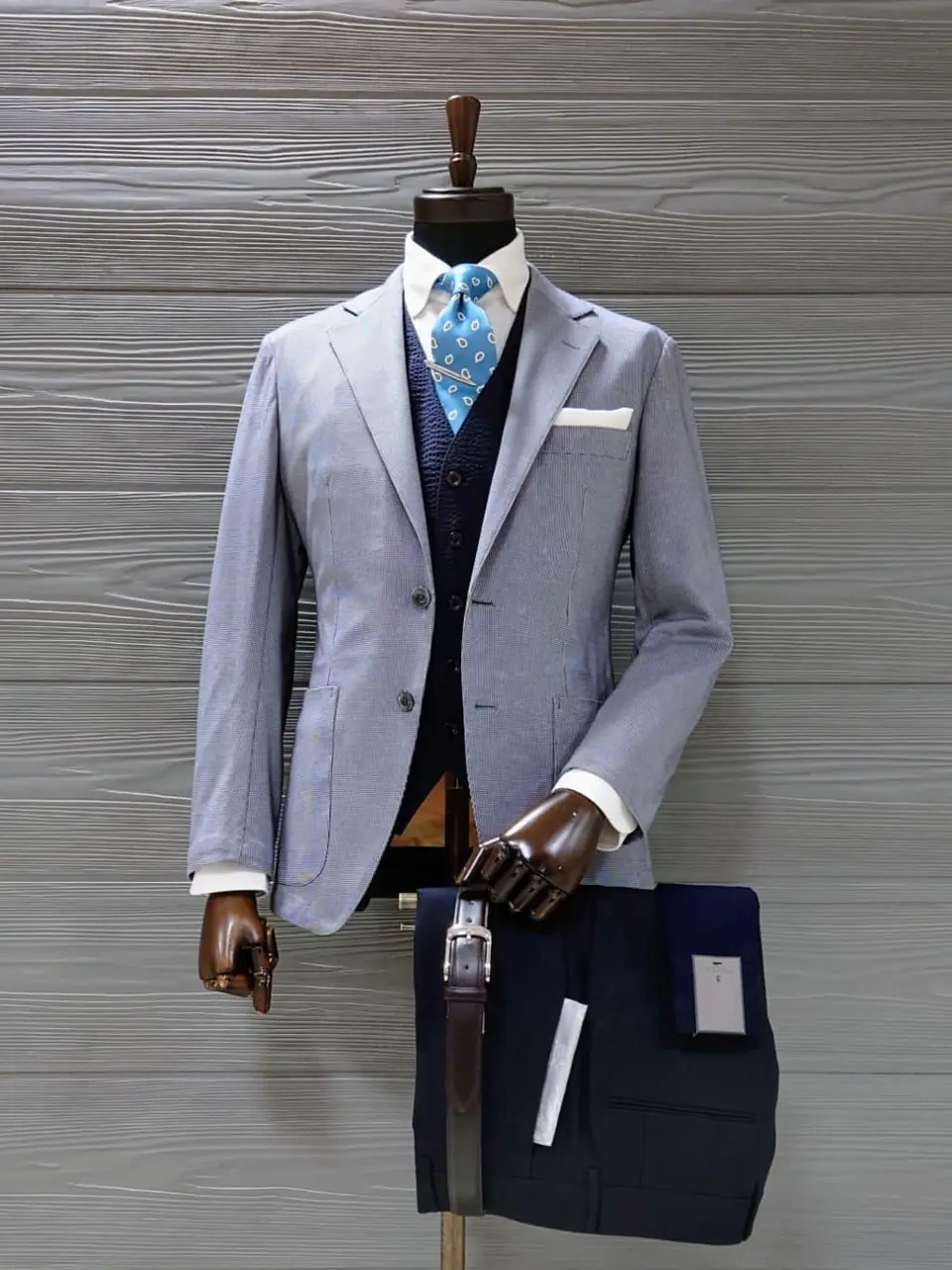 GOTAIRIKU 八幡 コーディネート画像