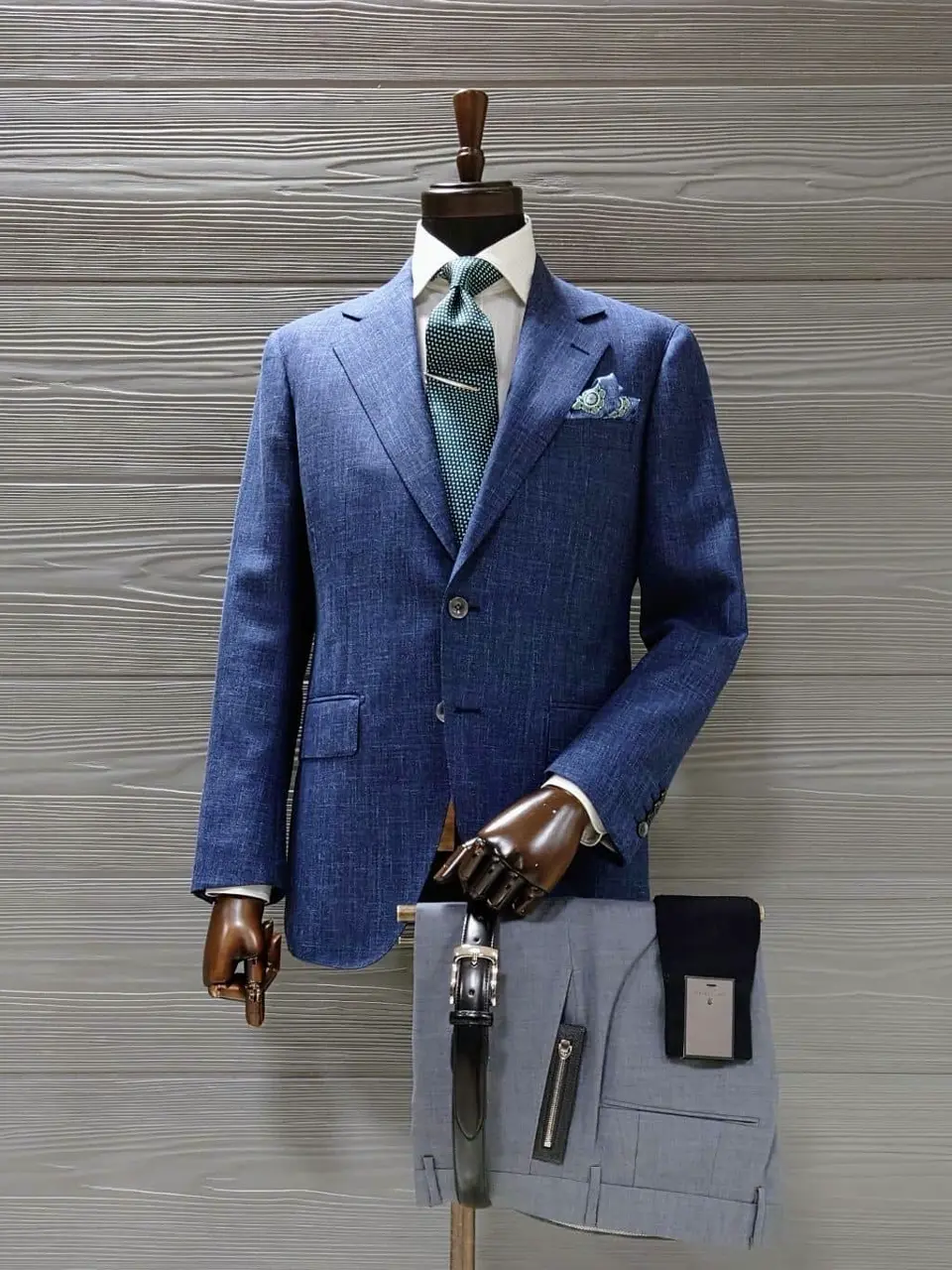 GOTAIRIKU 八幡 コーディネート画像