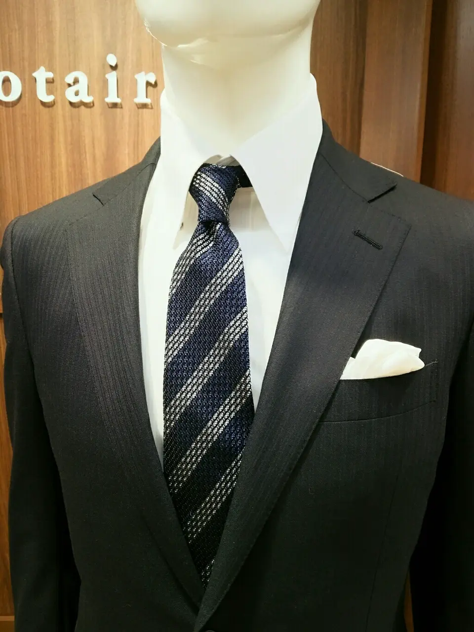 GOTAIRIKU 江坂 コーディネート画像