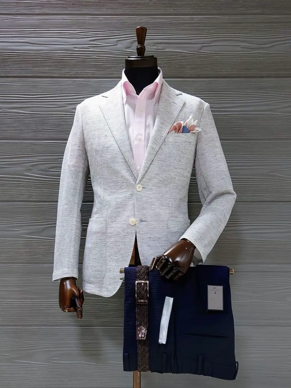 GOTAIRIKU 八幡 コーディネート画像