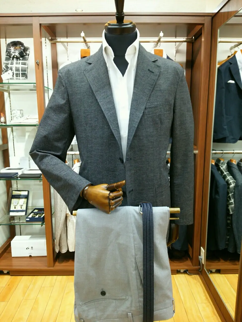  江坂 コーディネート画像