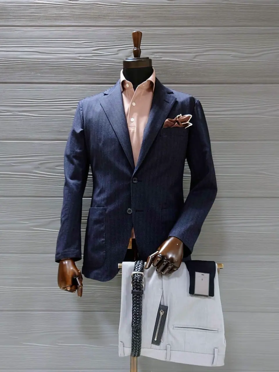 GOTAIRIKU 八幡 コーディネート画像