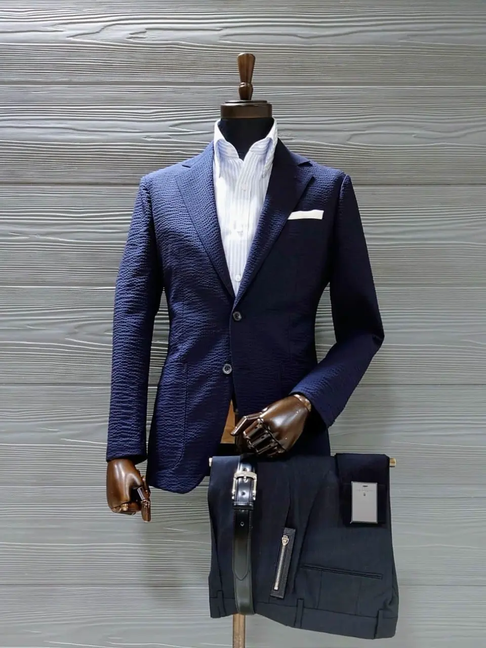 GOTAIRIKU 八幡 コーディネート画像