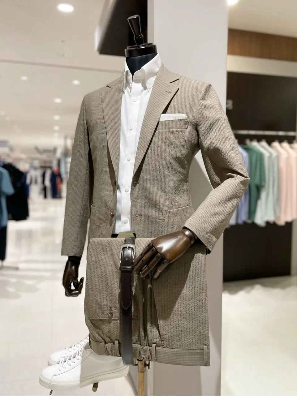 GOTAIRIKU 池田 コーディネート画像