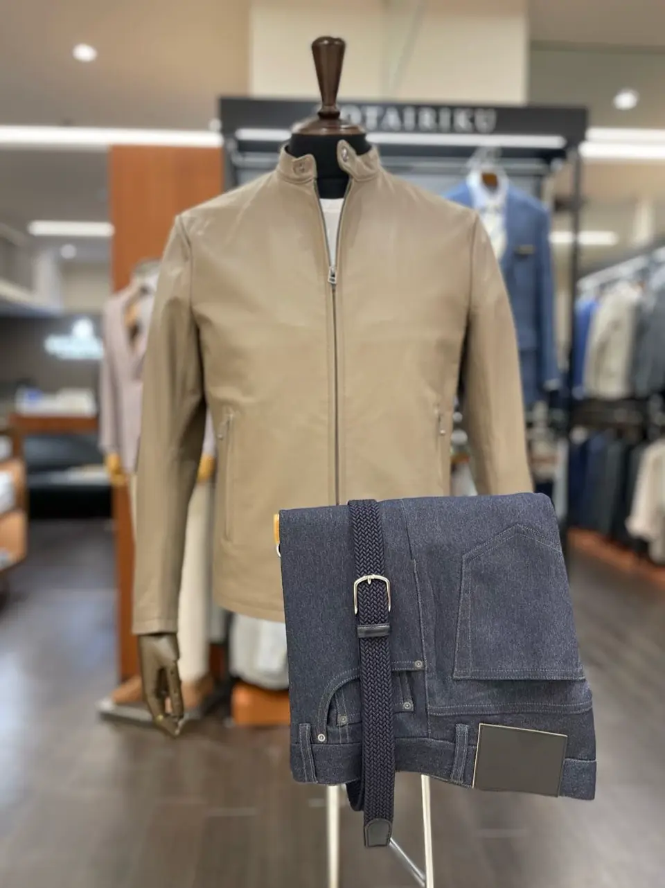 GOTAIRIKU 星野 コーディネート画像