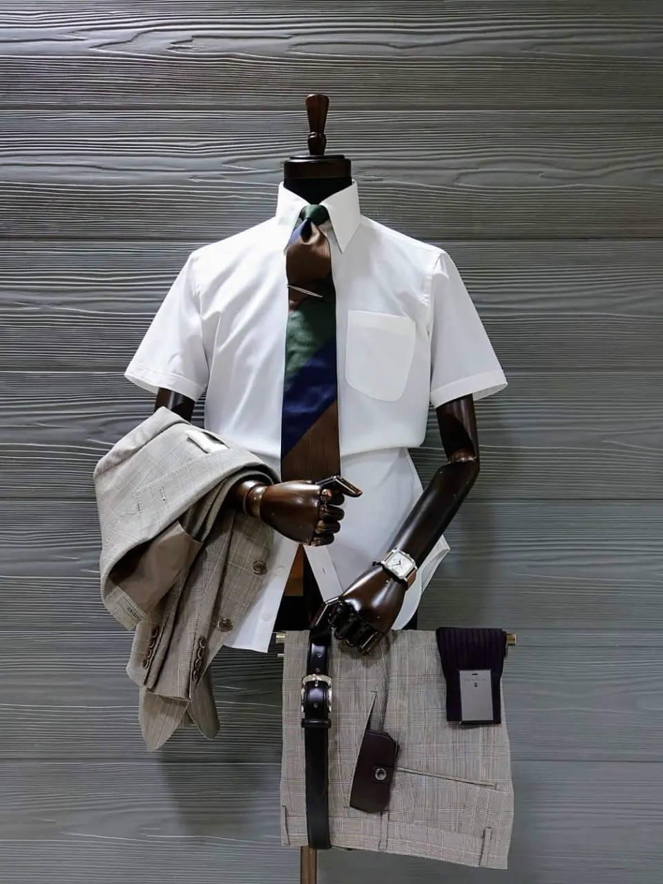 GOTAIRIKU 八幡 コーディネート画像