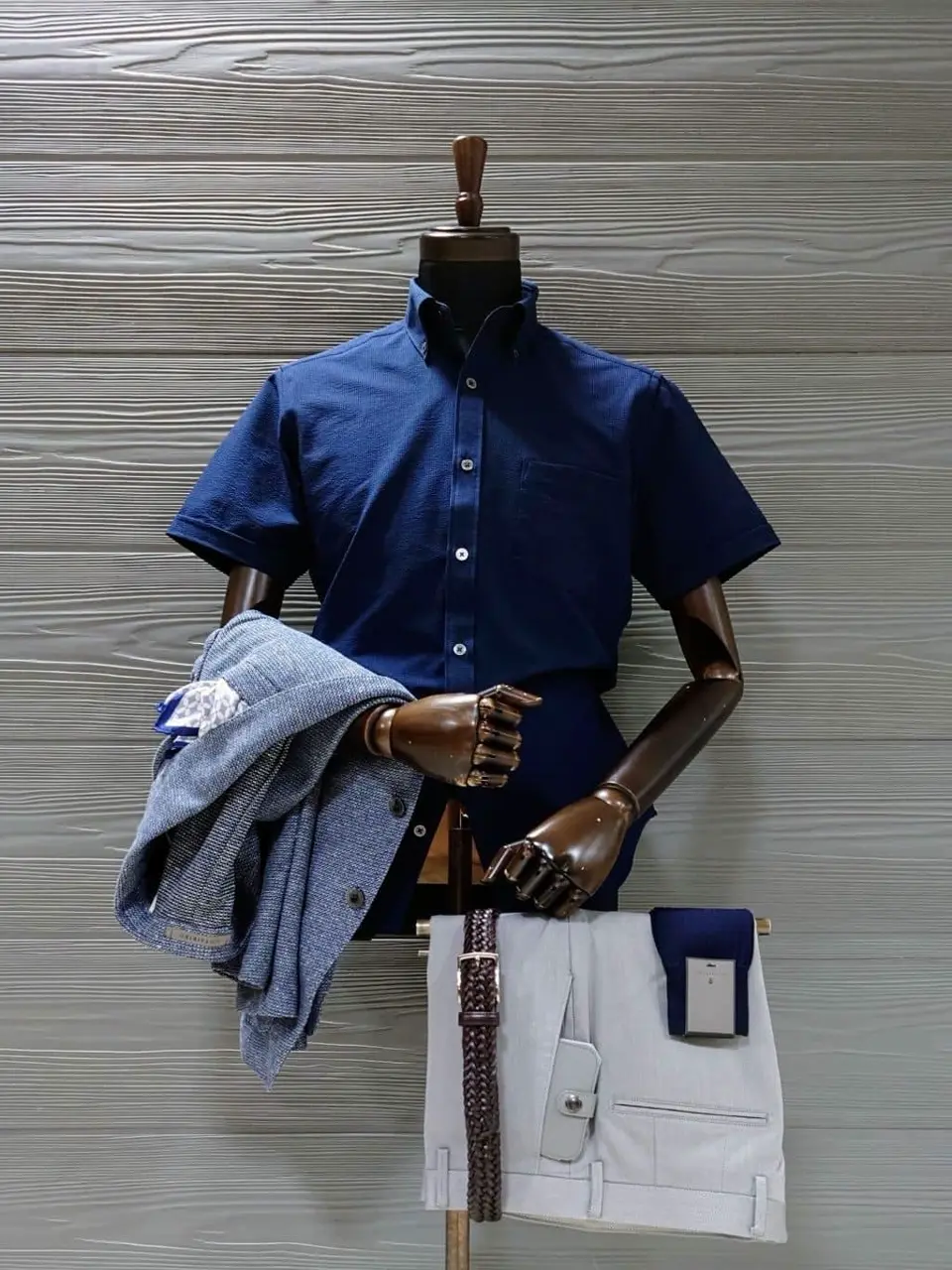 GOTAIRIKU 八幡 コーディネート画像