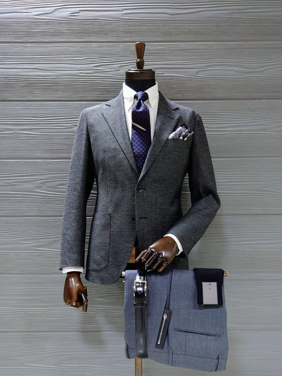 GOTAIRIKU 八幡 コーディネート画像