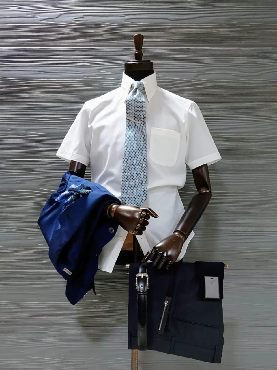 GOTAIRIKU 八幡 コーディネート画像