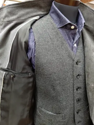 GOTAIRIKU 江坂 コーディネート画像