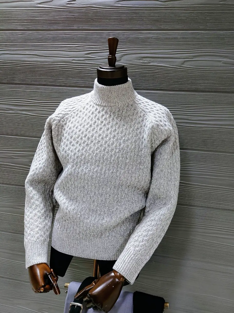 GOTAIRIKU 八幡 コーディネート画像