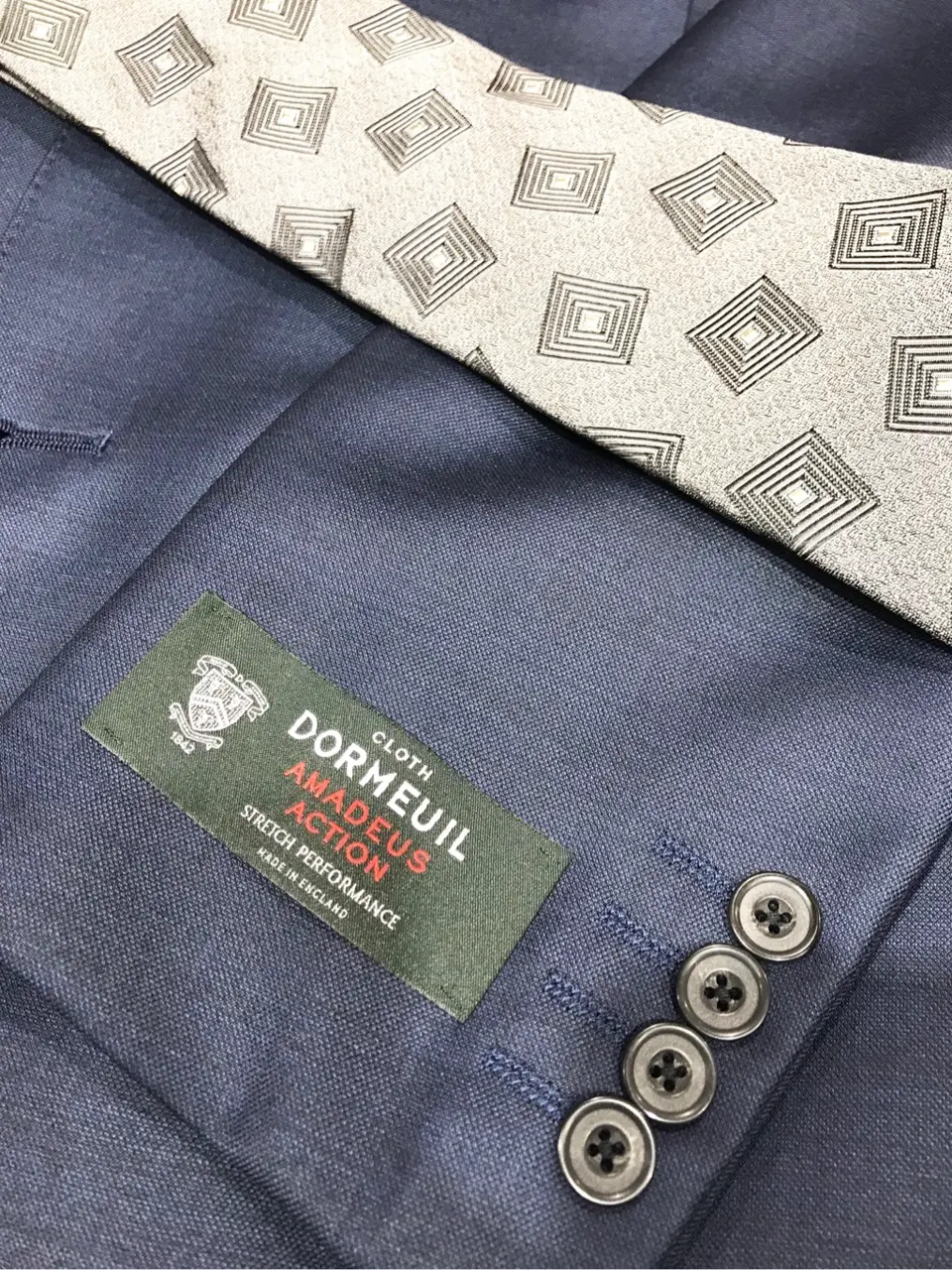 GOTAIRIKU 加藤 コーディネート画像