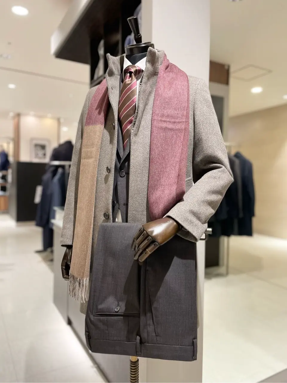 GOTAIRIKU 池田 コーディネート画像