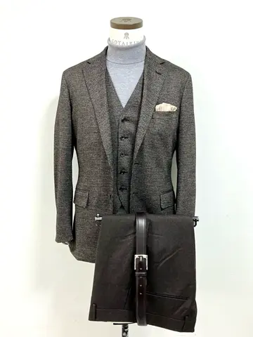 GOTAIRIKU 今井 コーディネート画像