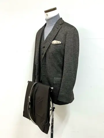 GOTAIRIKU 今井 コーディネート画像