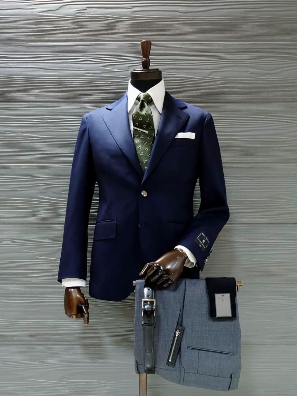 GOTAIRIKU 八幡 コーディネート画像