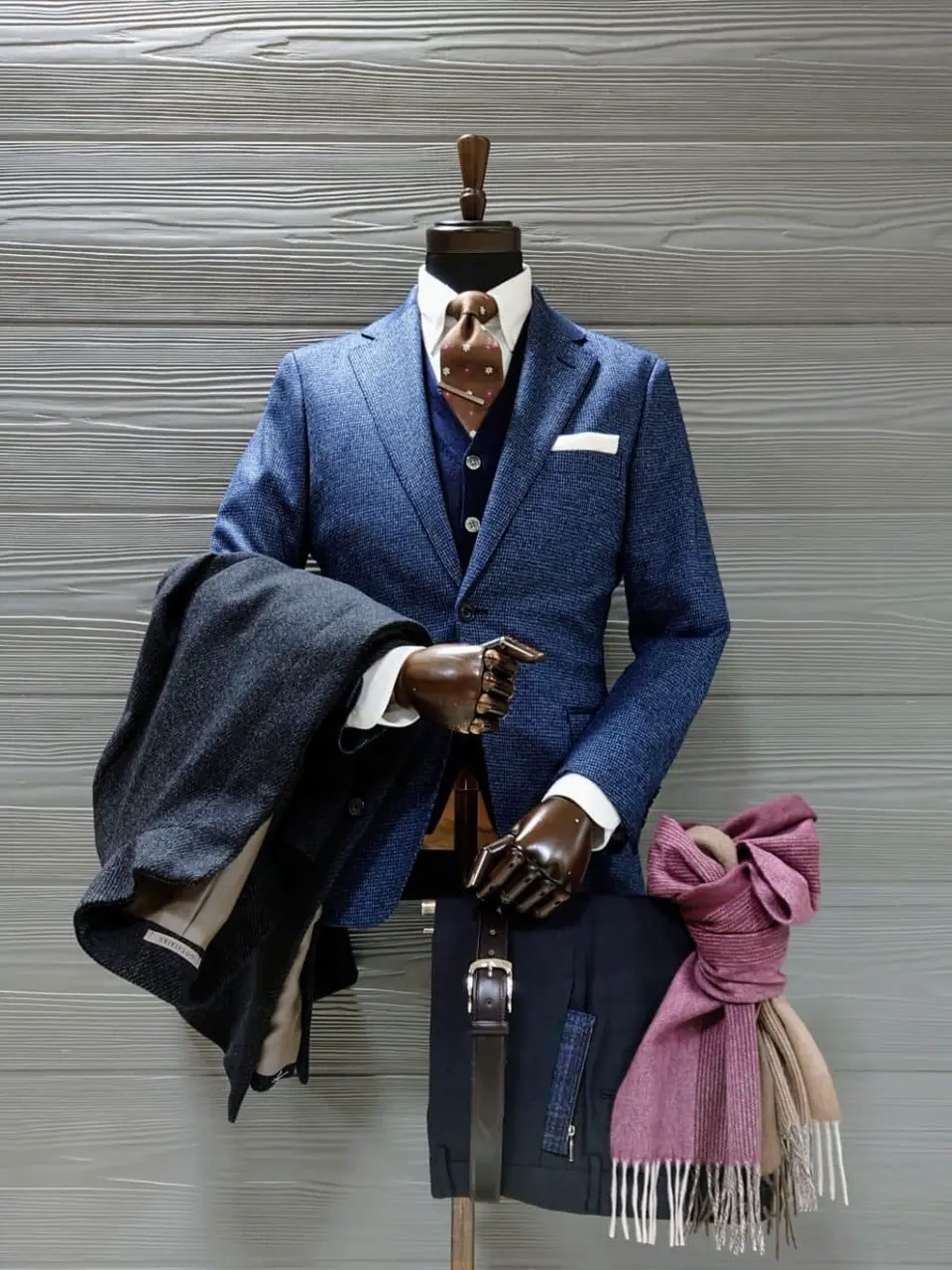 GOTAIRIKU 八幡 コーディネート画像