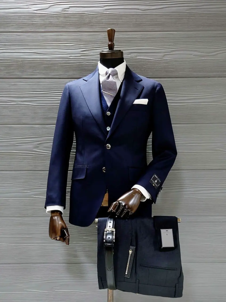 GOTAIRIKU 八幡 コーディネート画像