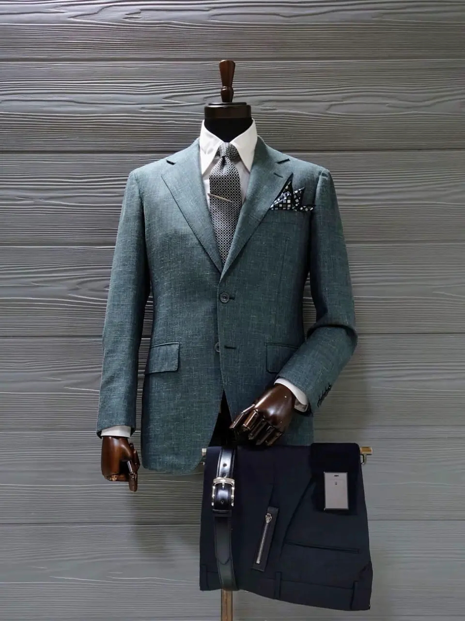 GOTAIRIKU 八幡 コーディネート画像