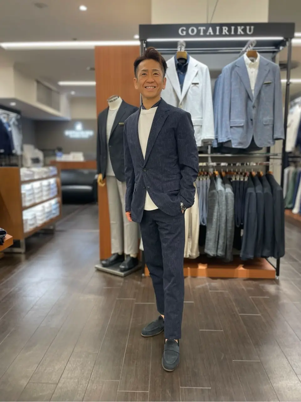 GOTAIRIKU 星野 コーディネート画像