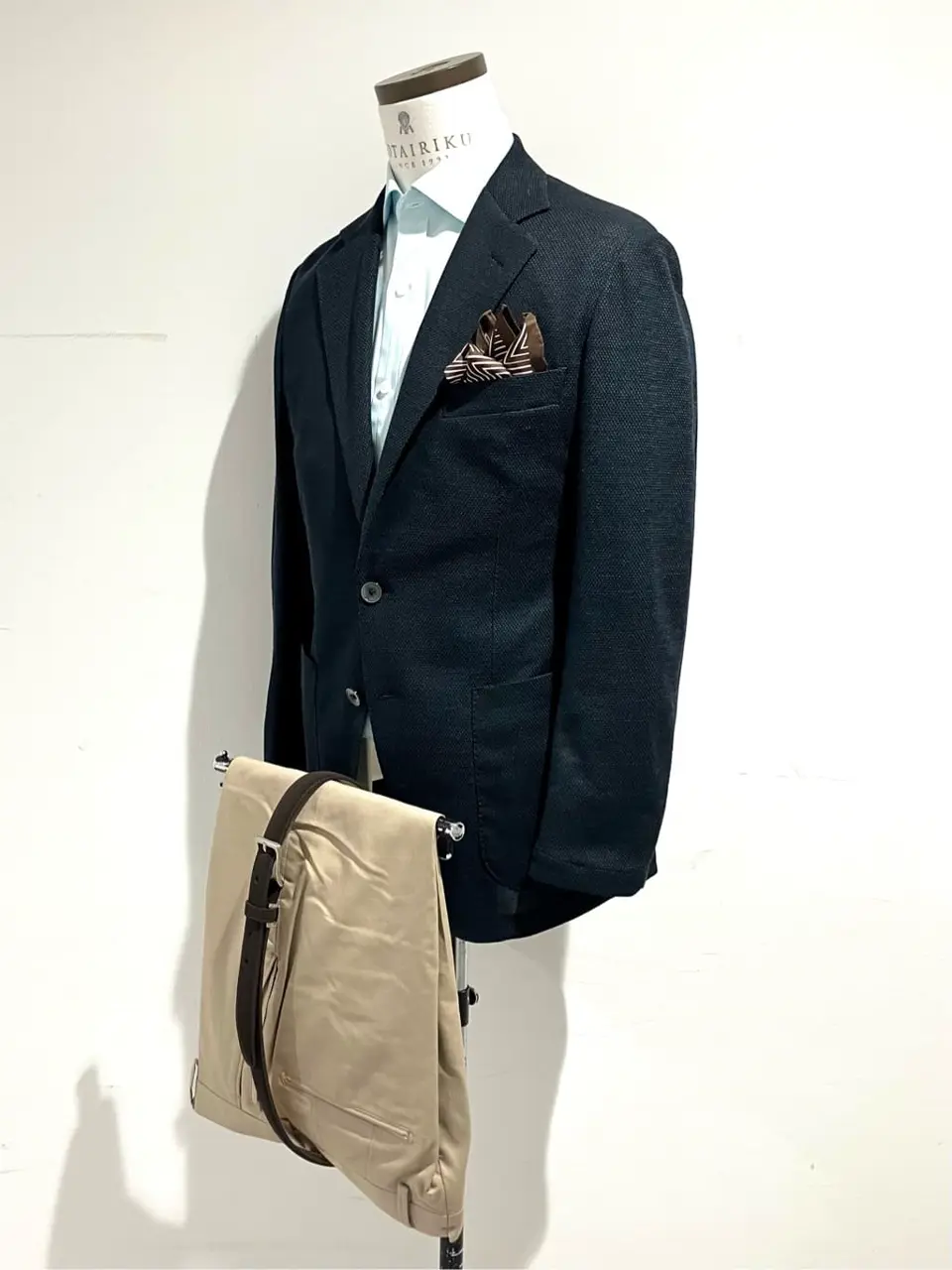 GOTAIRIKU 今井 コーディネート画像