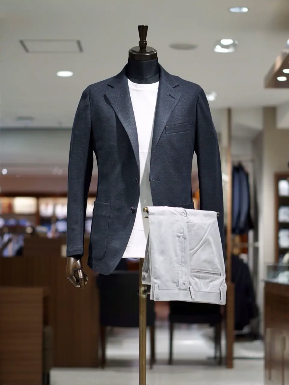 GOTAIRIKU スタッフ コーディネート画像