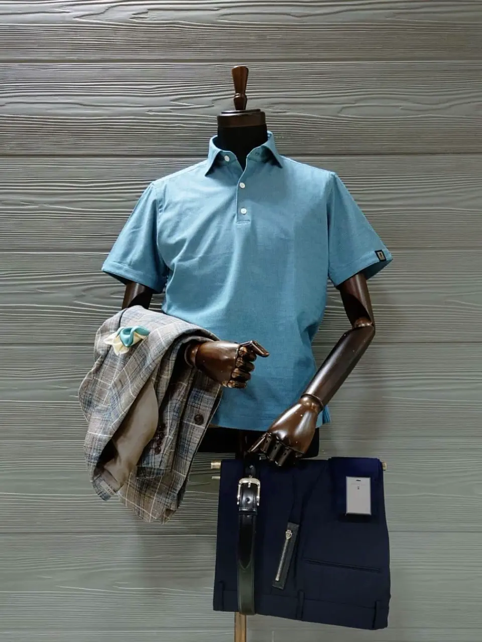 GOTAIRIKU 八幡 コーディネート画像