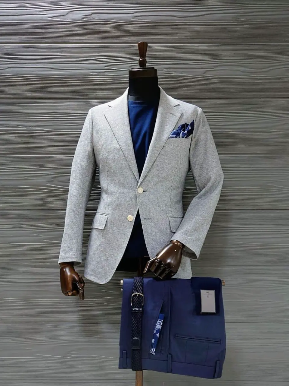 GOTAIRIKU 八幡 コーディネート画像