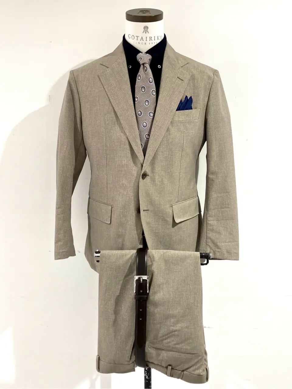 GOTAIRIKU 今井 コーディネート画像