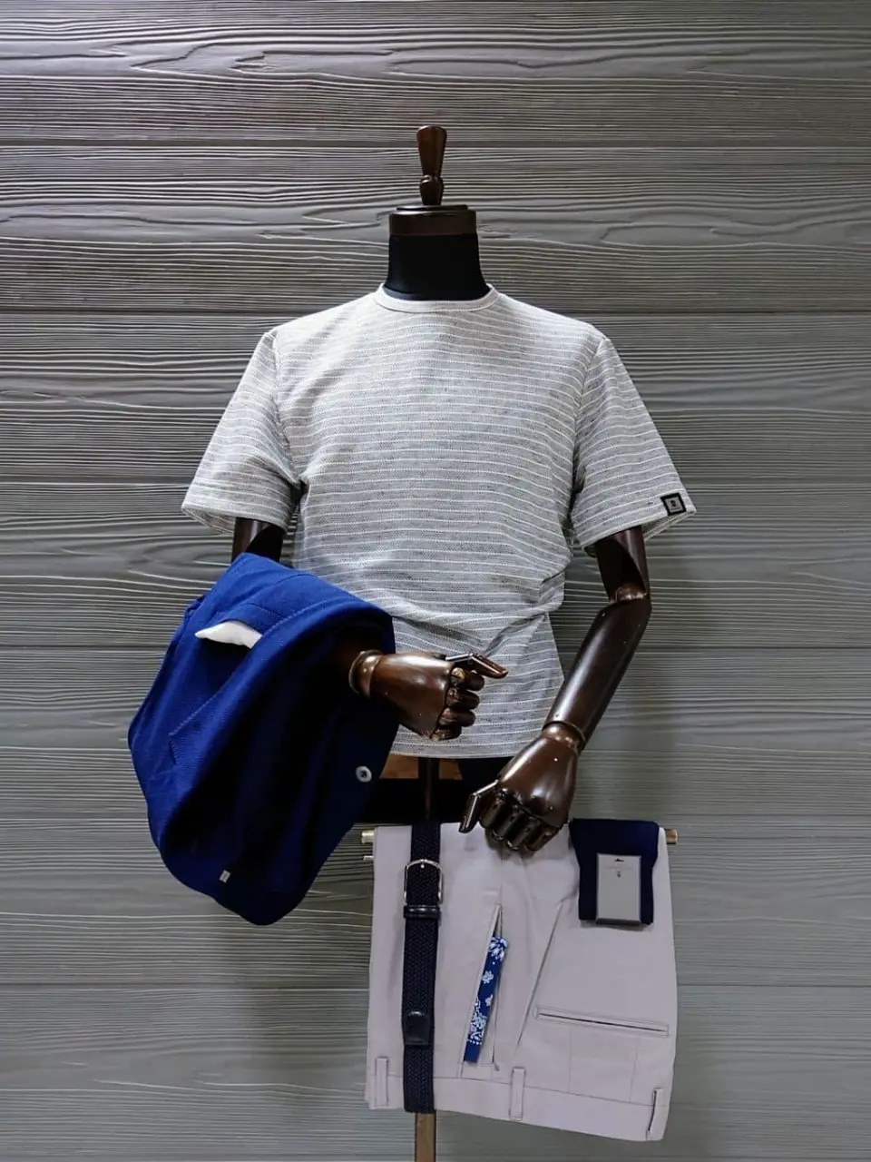 GOTAIRIKU 八幡 コーディネート画像