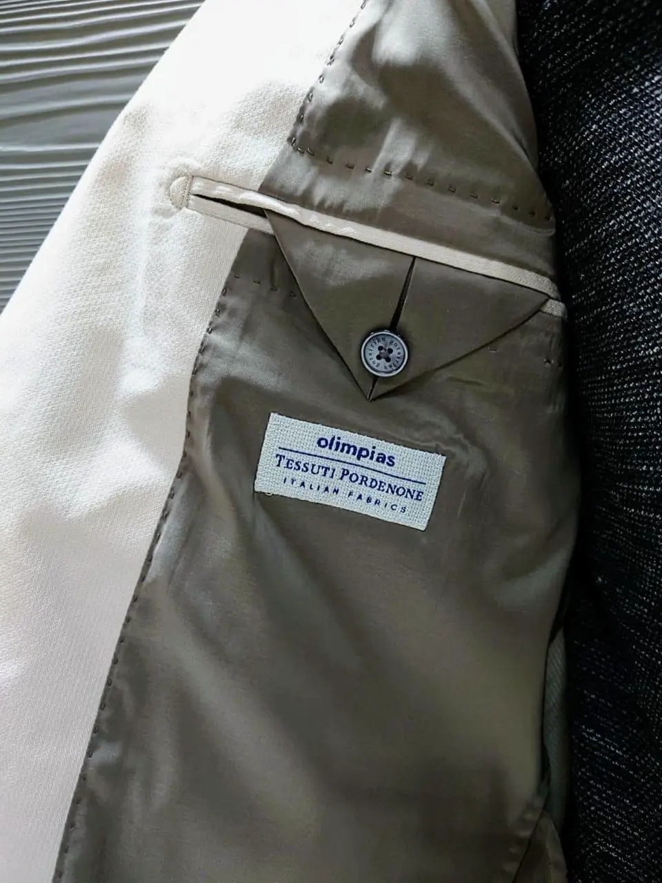 GOTAIRIKU 八幡 コーディネート画像